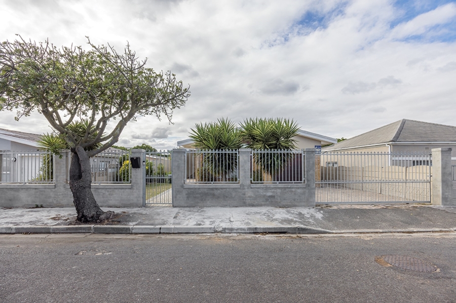 To Let 3 Bedroom Property for Rent in Vasco Estate Western Cape